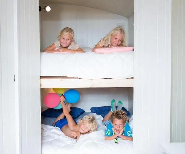 Pipowagen Op Het * s-Gravenzande