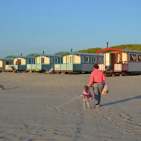 Pipowagen Op Het Resort 's-Gravenzande